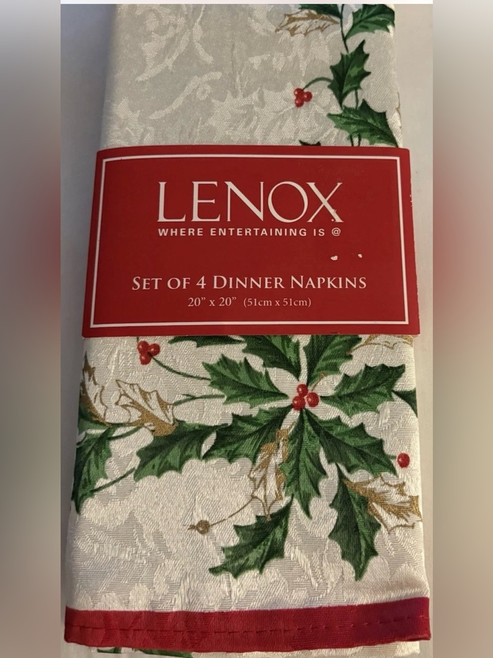 Lenox Set Of 4 Christmas Holiday Damask Napkins Red Border Green Holly
"NEW"